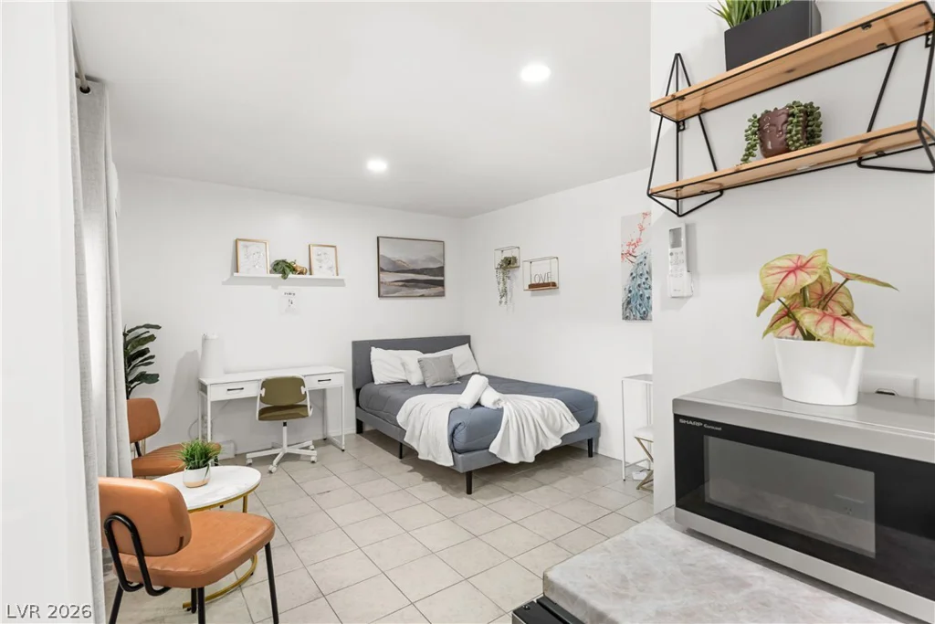 4609 Via Torino, Las Vegas, NV 89103