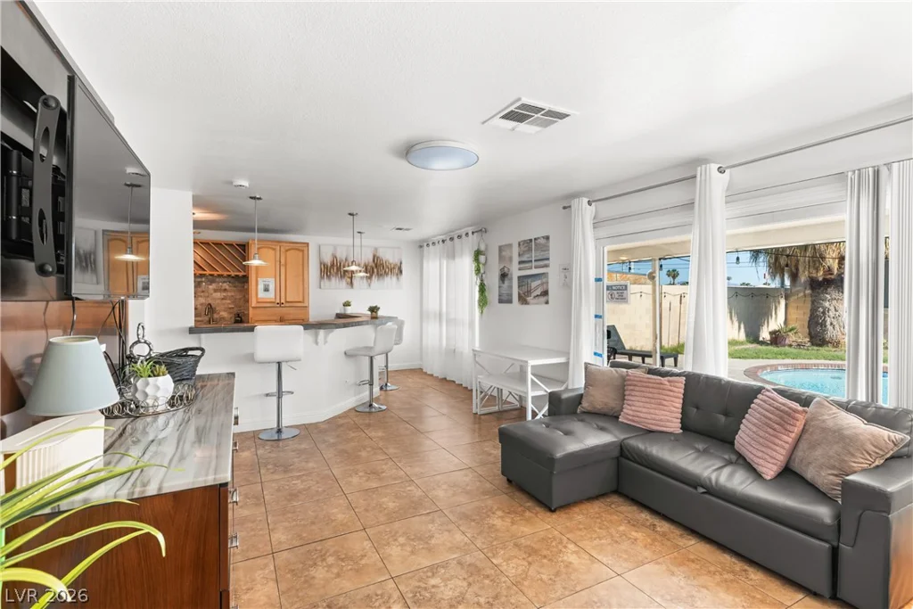4609 Via Torino, Las Vegas, NV 89103