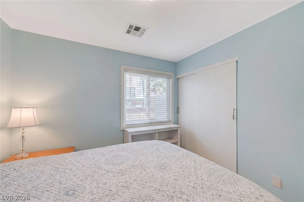 8532 Hidden Pines, Las Vegas, NV 89143