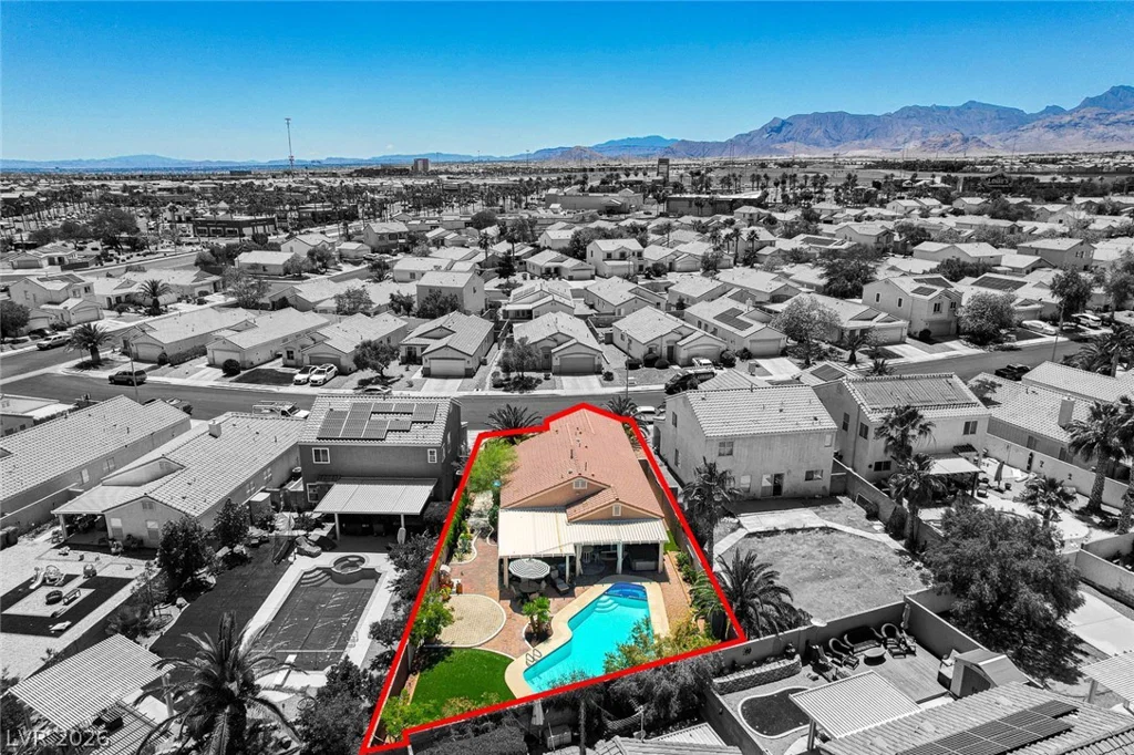 8532 Hidden Pines, Las Vegas, NV 89143