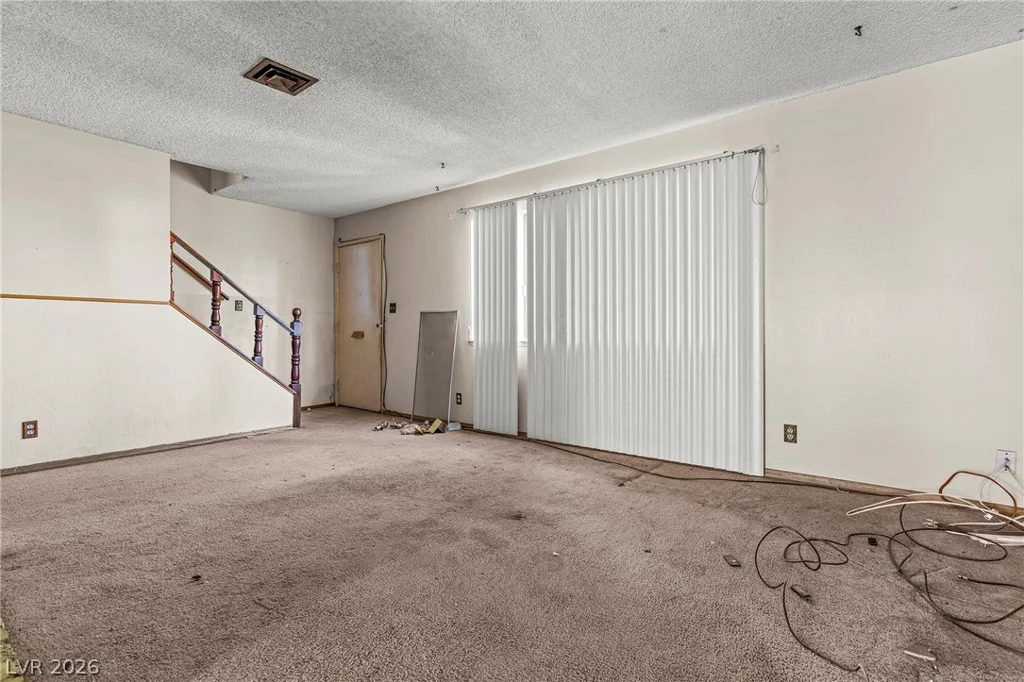 213 Greenbriar Townhouse, Las Vegas, NV 89121