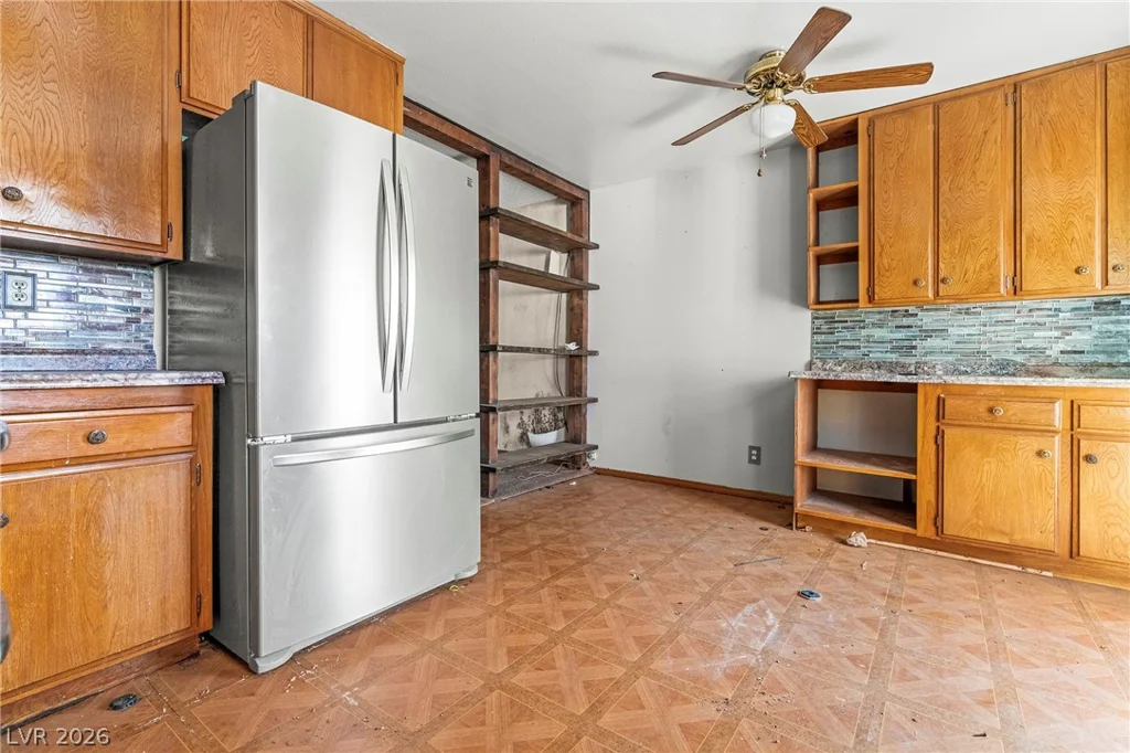 213 Greenbriar Townhouse, Las Vegas, NV 89121