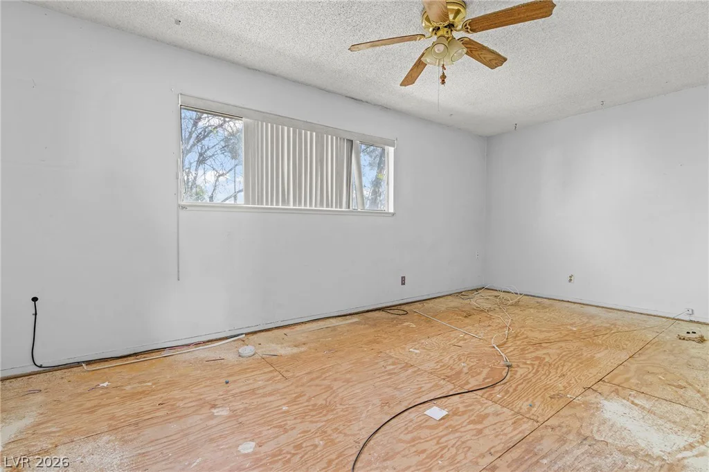 213 Greenbriar Townhouse, Las Vegas, NV 89121