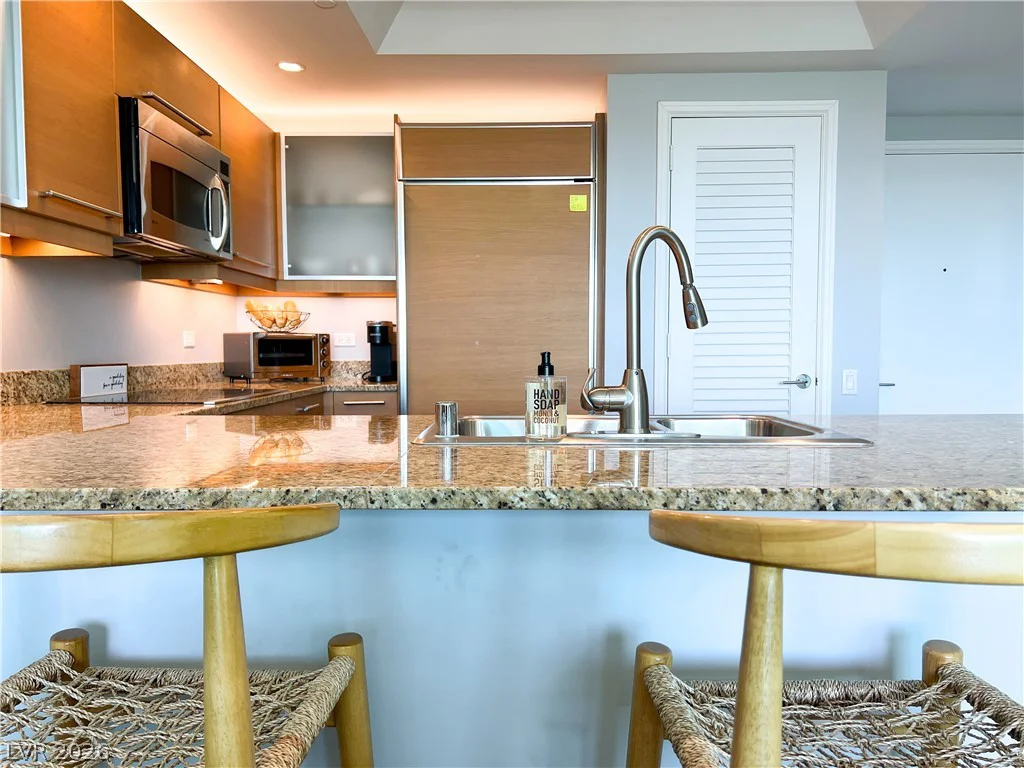322 Karen, Las Vegas, NV 89109