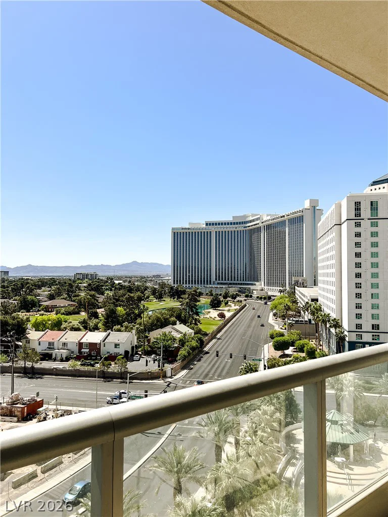 322 Karen, Las Vegas, NV 89109