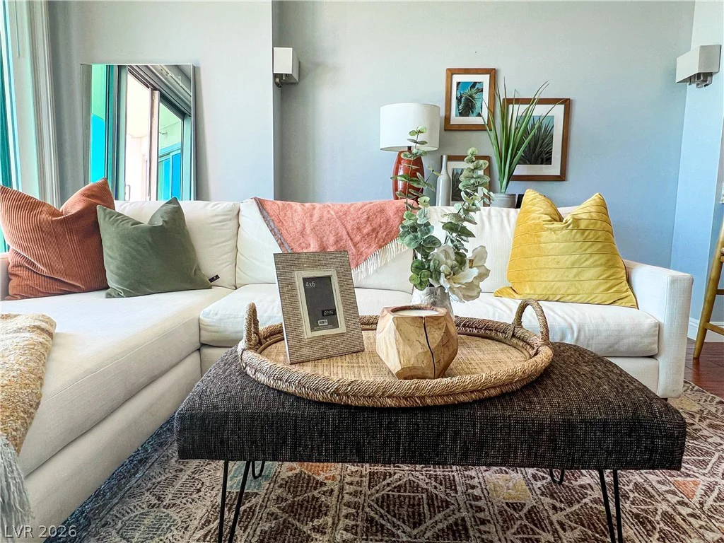 322 Karen, Las Vegas, NV 89109