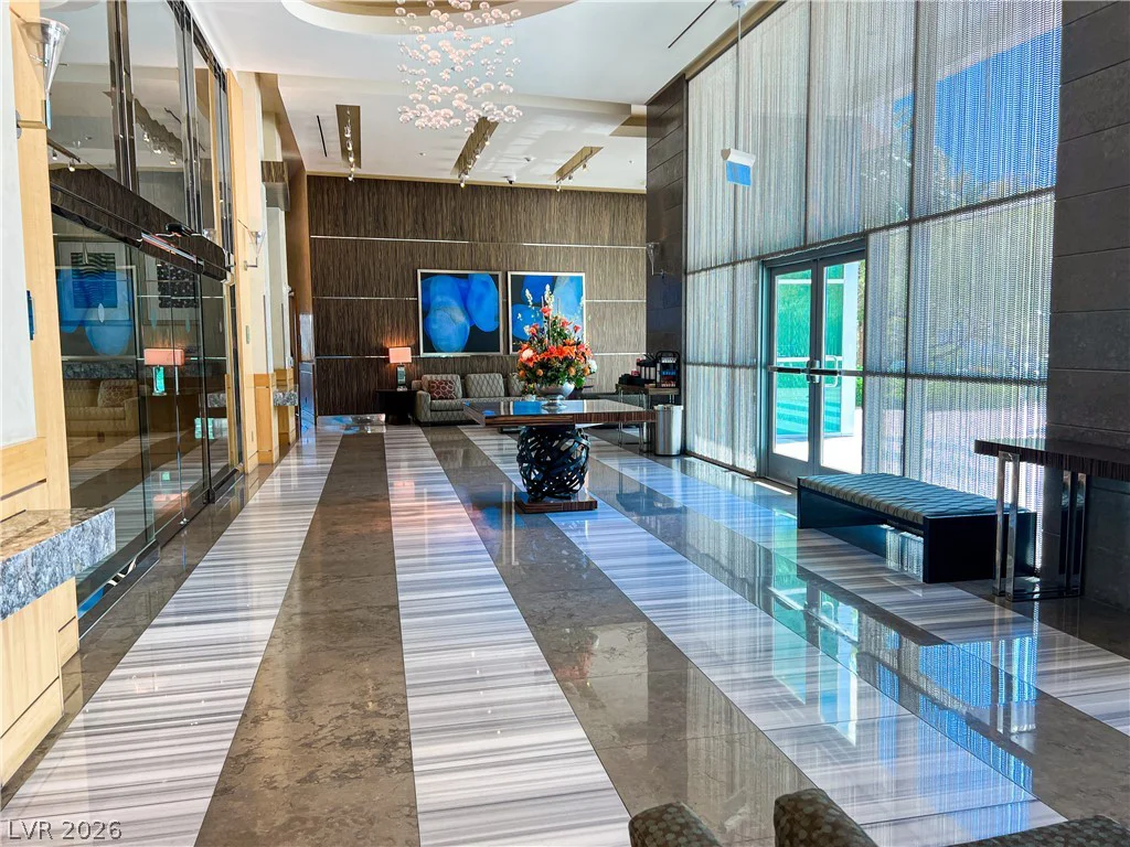 322 Karen, Las Vegas, NV 89109
