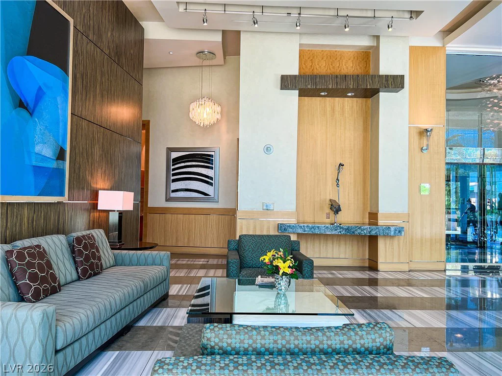 322 Karen, Las Vegas, NV 89109