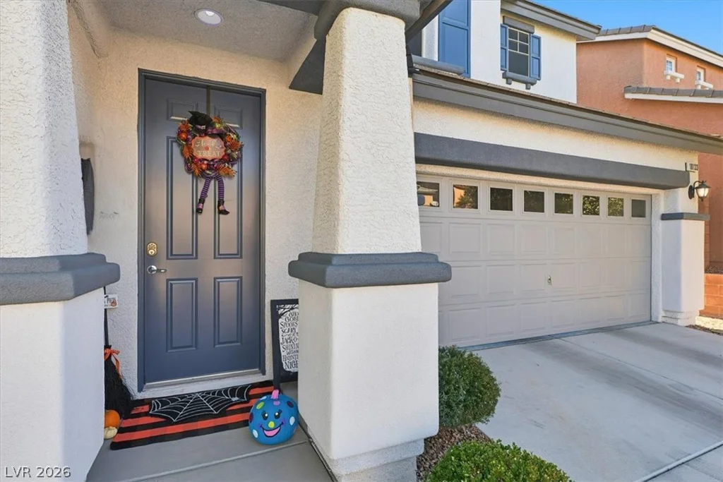 10133 Iron Wood Peak, Las Vegas, NV 89166