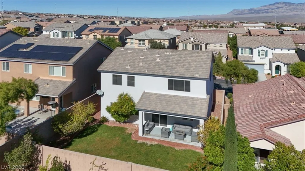 10133 Iron Wood Peak, Las Vegas, NV 89166