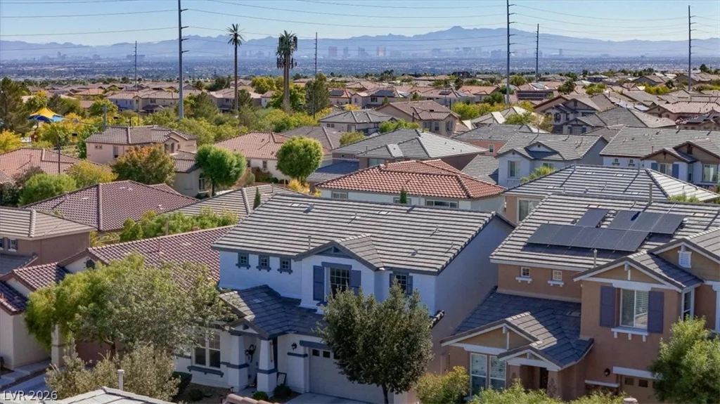 10133 Iron Wood Peak, Las Vegas, NV 89166