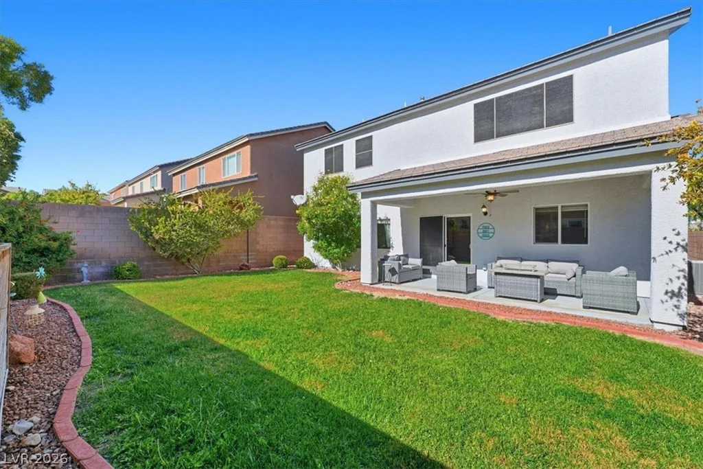 10133 Iron Wood Peak, Las Vegas, NV 89166