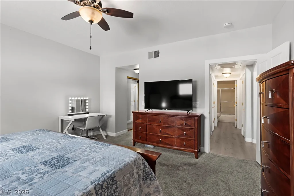 4940 Black Bear, Las Vegas, NV 89149