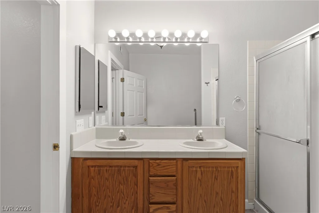 4940 Black Bear, Las Vegas, NV 89149