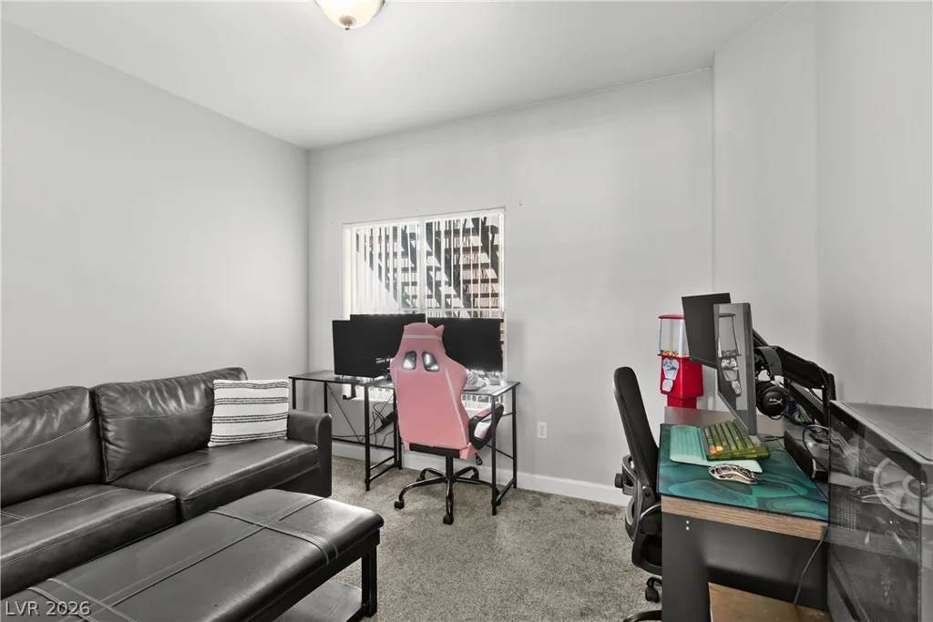 4940 Black Bear, Las Vegas, NV 89149