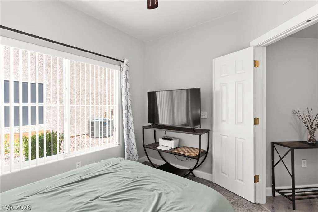 4940 Black Bear, Las Vegas, NV 89149