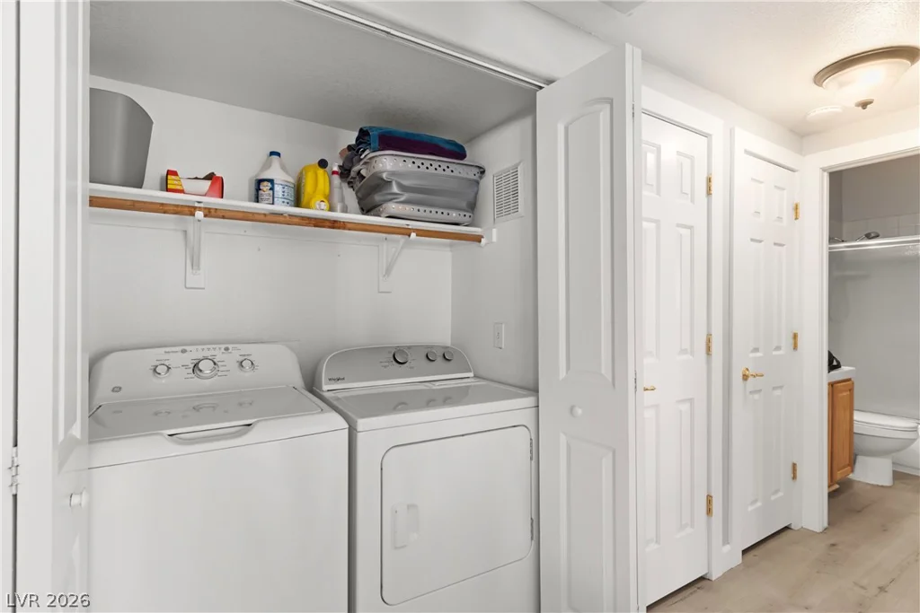 4940 Black Bear, Las Vegas, NV 89149