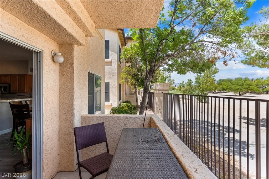 4940 Black Bear, Las Vegas, NV 89149