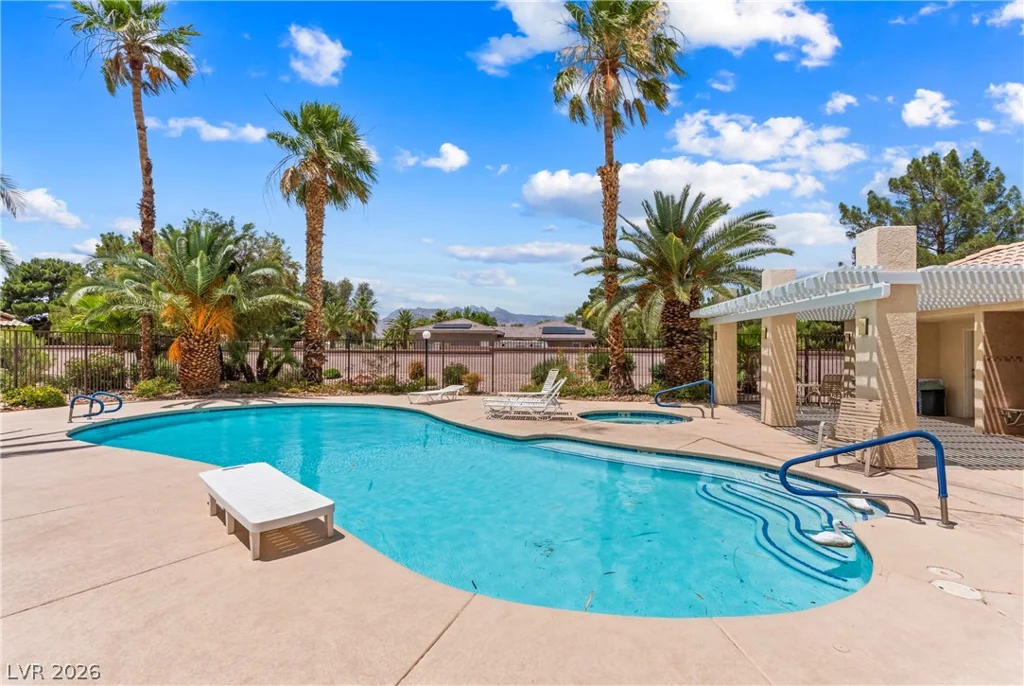 4940 Black Bear, Las Vegas, NV 89149