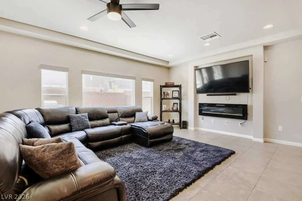 9830 Panther Hollow, Las Vegas, NV 89141