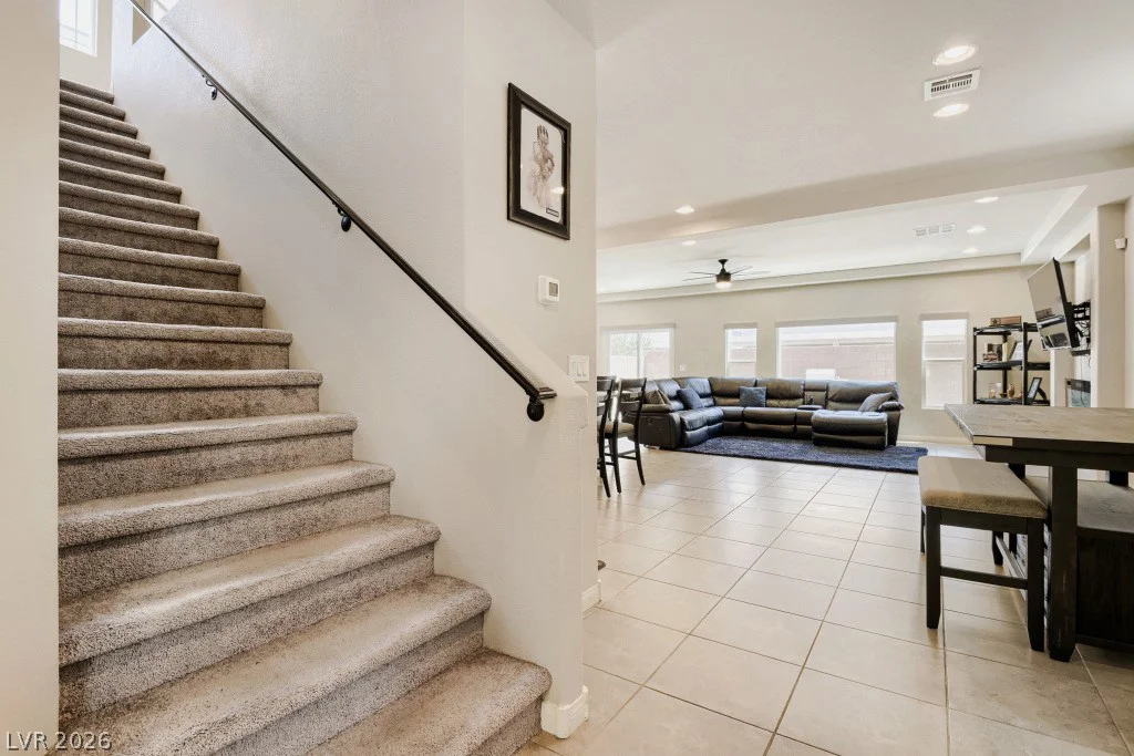 9830 Panther Hollow, Las Vegas, NV 89141