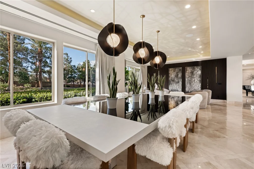 65 Cascade Creek, Las Vegas, NV 89113