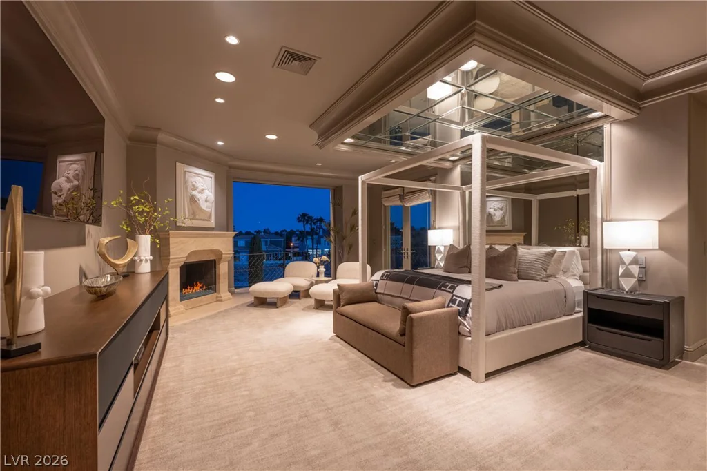 65 Cascade Creek, Las Vegas, NV 89113