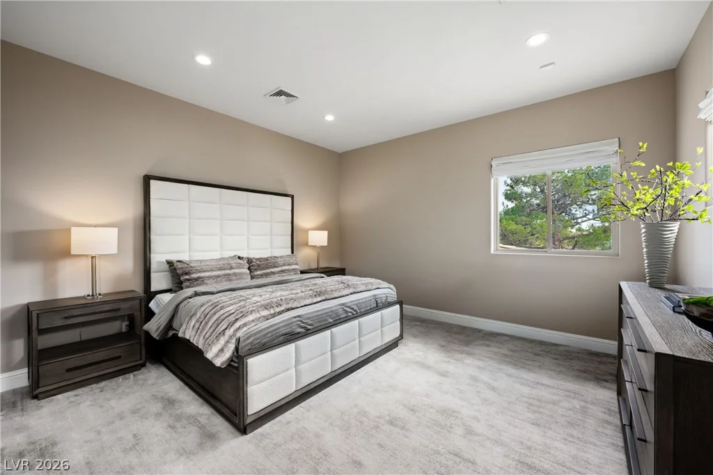 65 Cascade Creek, Las Vegas, NV 89113
