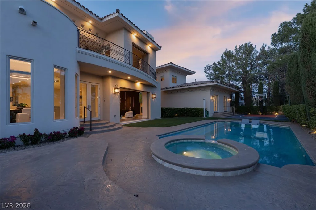 65 Cascade Creek, Las Vegas, NV 89113