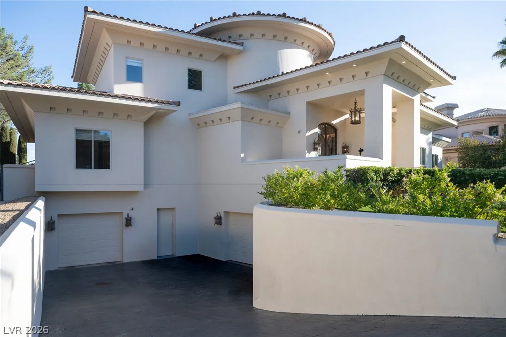 65 Cascade Creek, Las Vegas, NV 89113