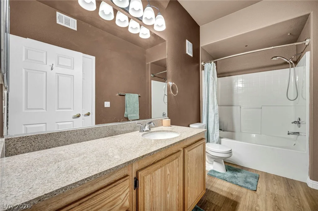10001 Peace, Las Vegas, NV 89147