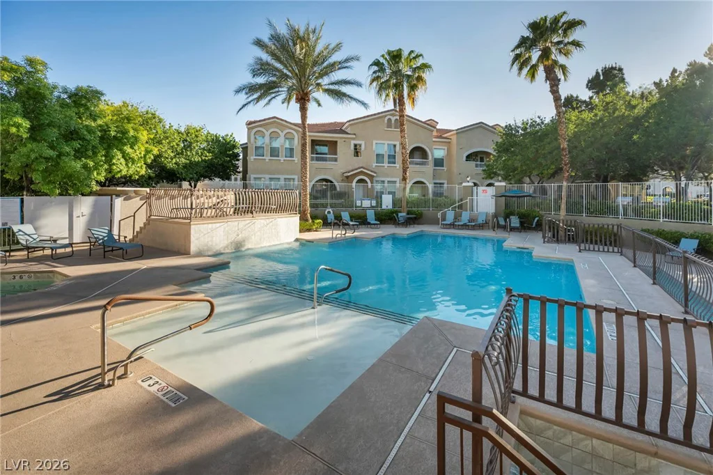 10001 Peace, Las Vegas, NV 89147