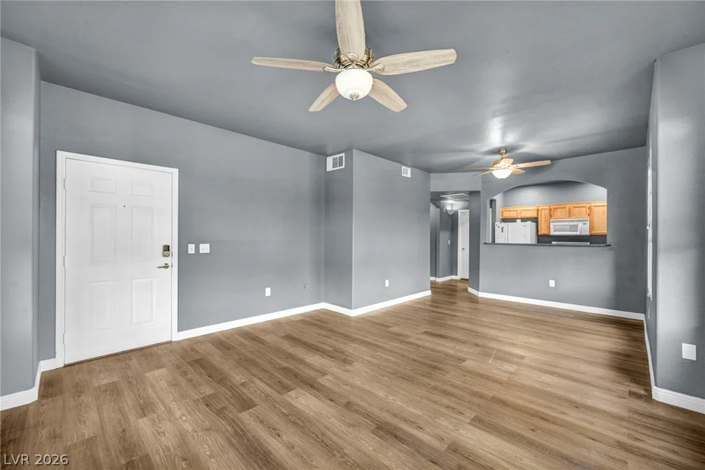 10001 Peace, Las Vegas, NV 89147