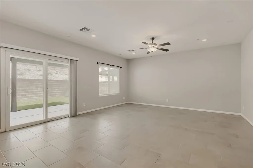 10790 Wild Parsley, Las Vegas, NV 89129