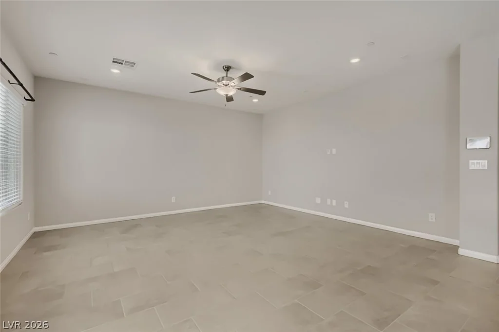 10790 Wild Parsley, Las Vegas, NV 89129
