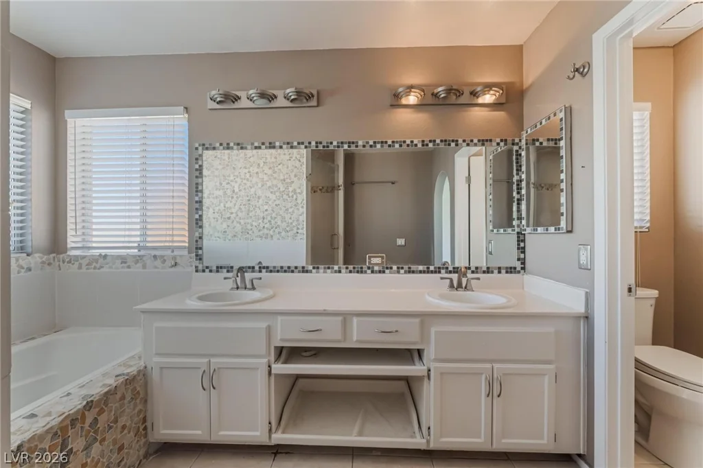 8317 Sky Canyon, Las Vegas, NV 89128
