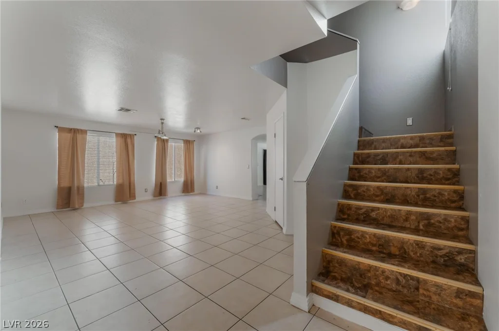 8317 Sky Canyon, Las Vegas, NV 89128