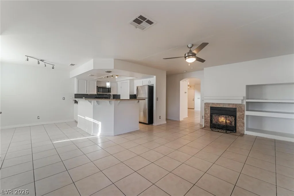 8317 Sky Canyon, Las Vegas, NV 89128