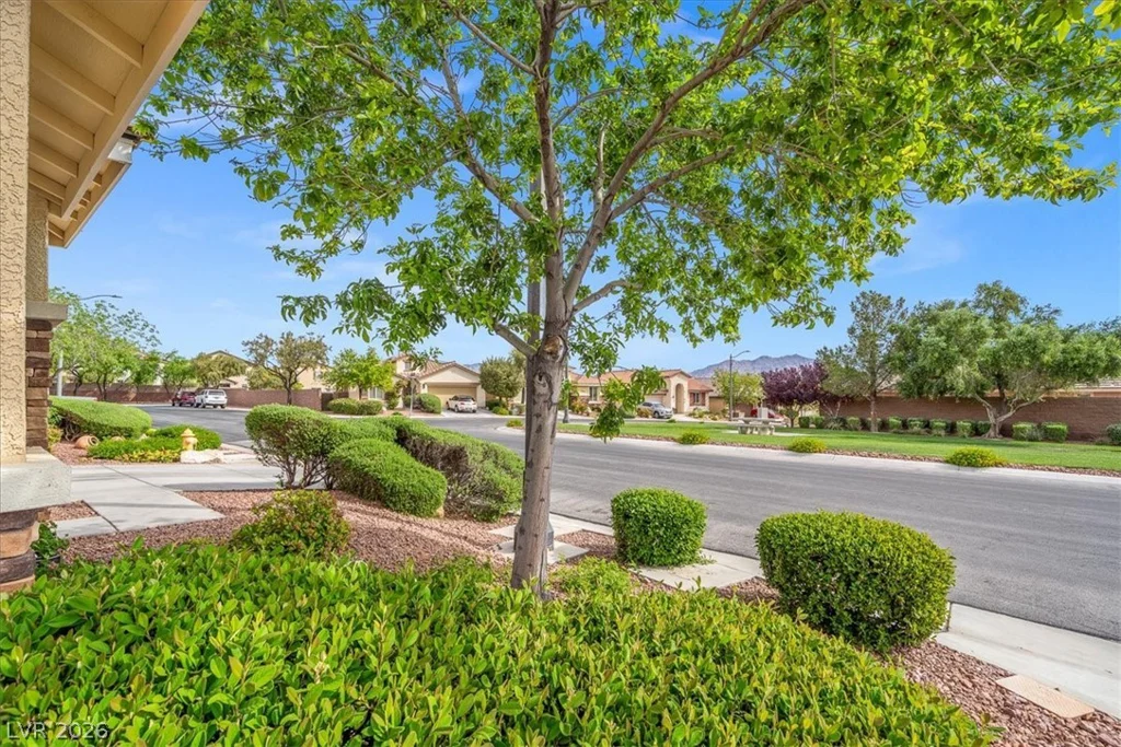 7811 SUGARLOAF PEAK, Las Vegas, NV 89166