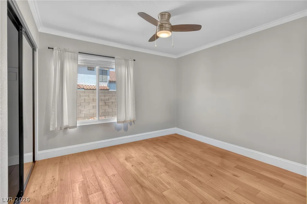 7444 Shangri La, Las Vegas, NV 89147