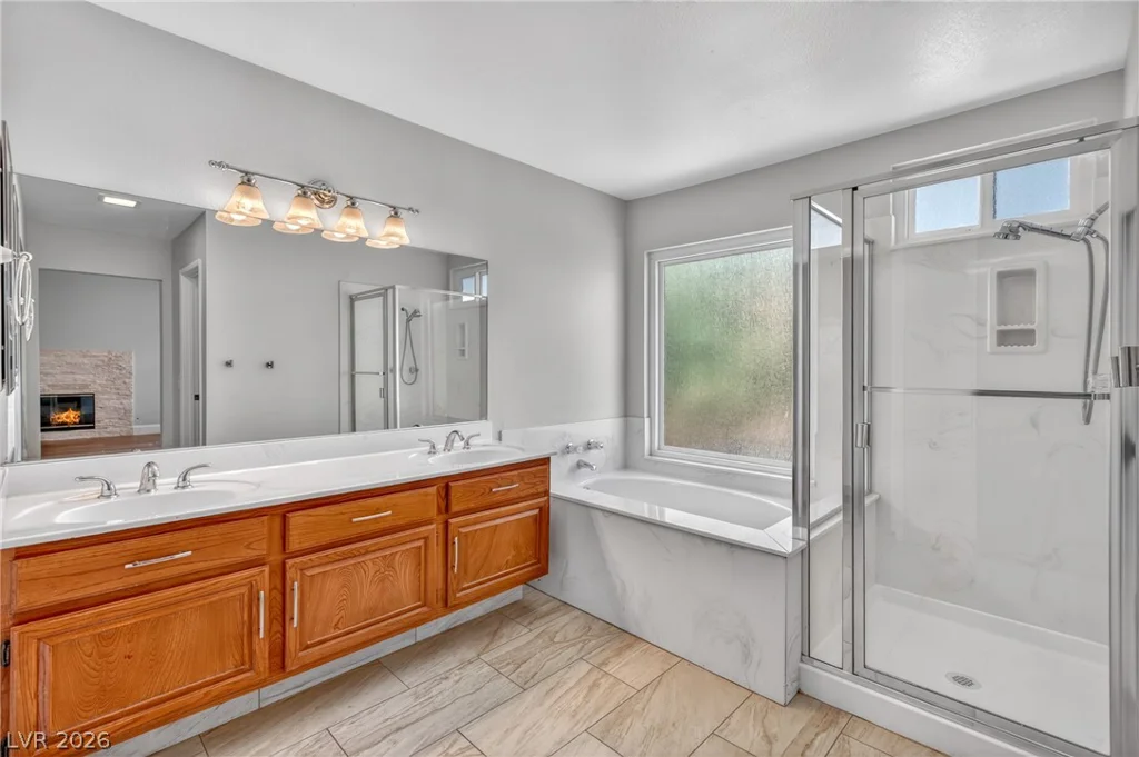7444 Shangri La, Las Vegas, NV 89147