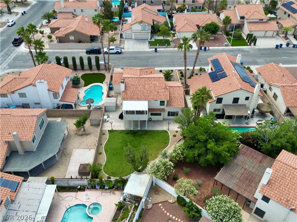 7444 Shangri La, Las Vegas, NV 89147