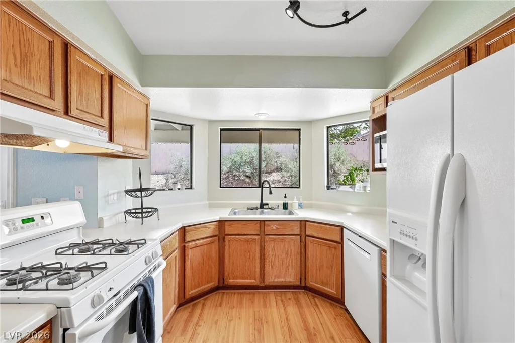 707 Skipjack, Henderson, NV 89015
