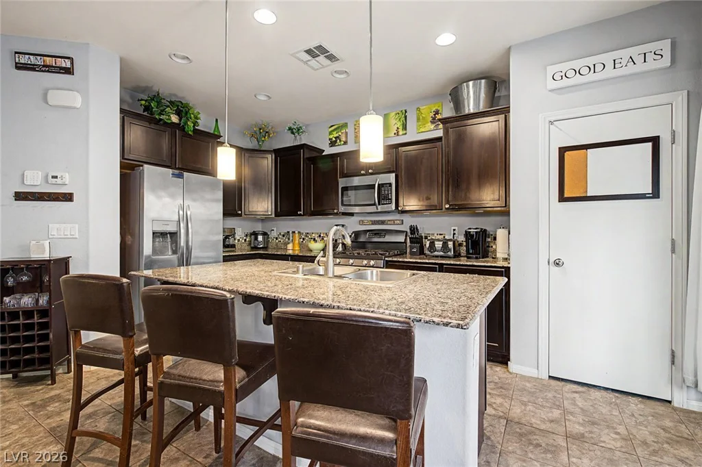 10289 Gibson Isle, Las Vegas, NV 89166
