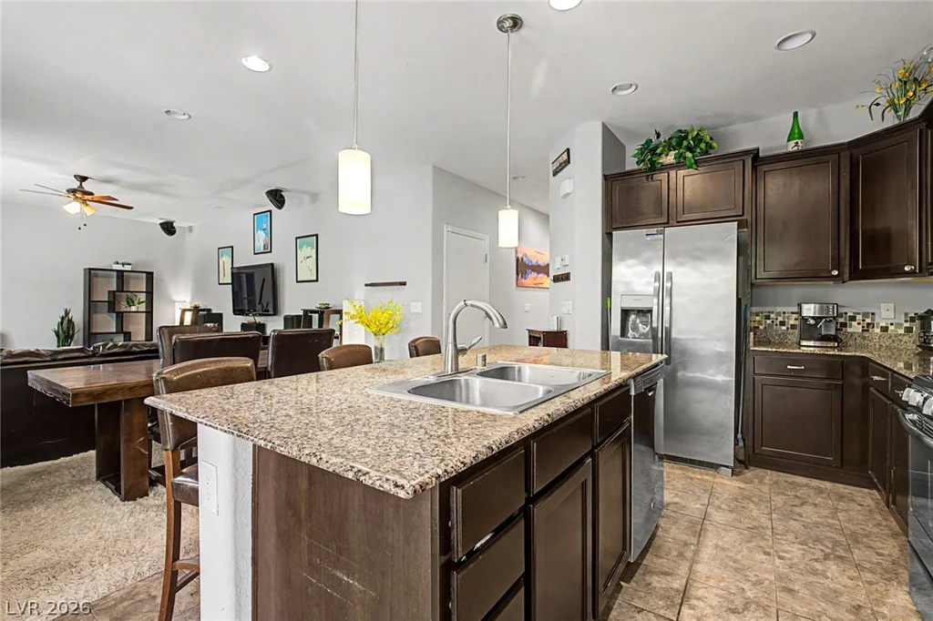 10289 Gibson Isle, Las Vegas, NV 89166