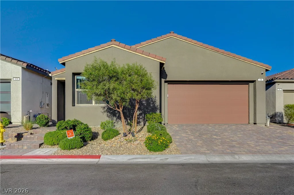 406 Nine Mile Creek, Las Vegas, NV 89138