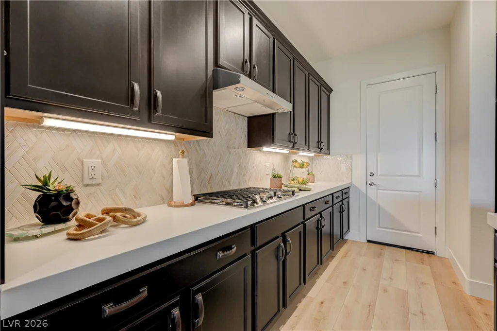 406 Nine Mile Creek, Las Vegas, NV 89138