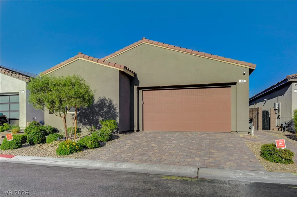 406 Nine Mile Creek, Las Vegas, NV 89138
