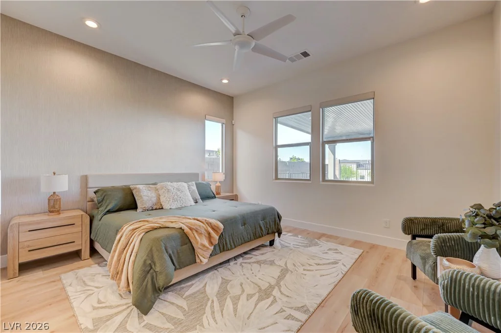 406 Nine Mile Creek, Las Vegas, NV 89138