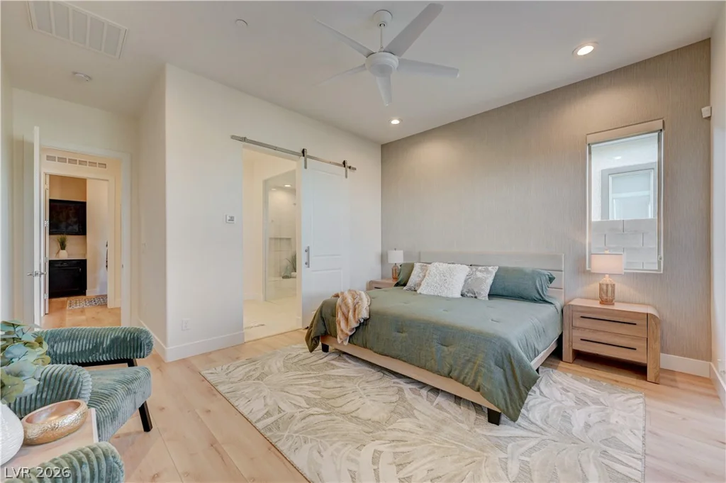 406 Nine Mile Creek, Las Vegas, NV 89138